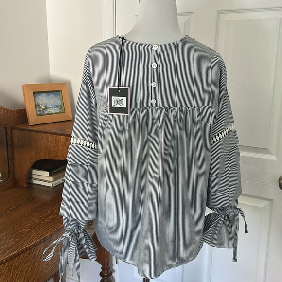 Nanette Lepore Small striped top NWT - Picture 3 of 8